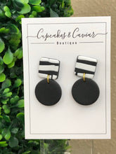 Load image into Gallery viewer, Marie Earrings